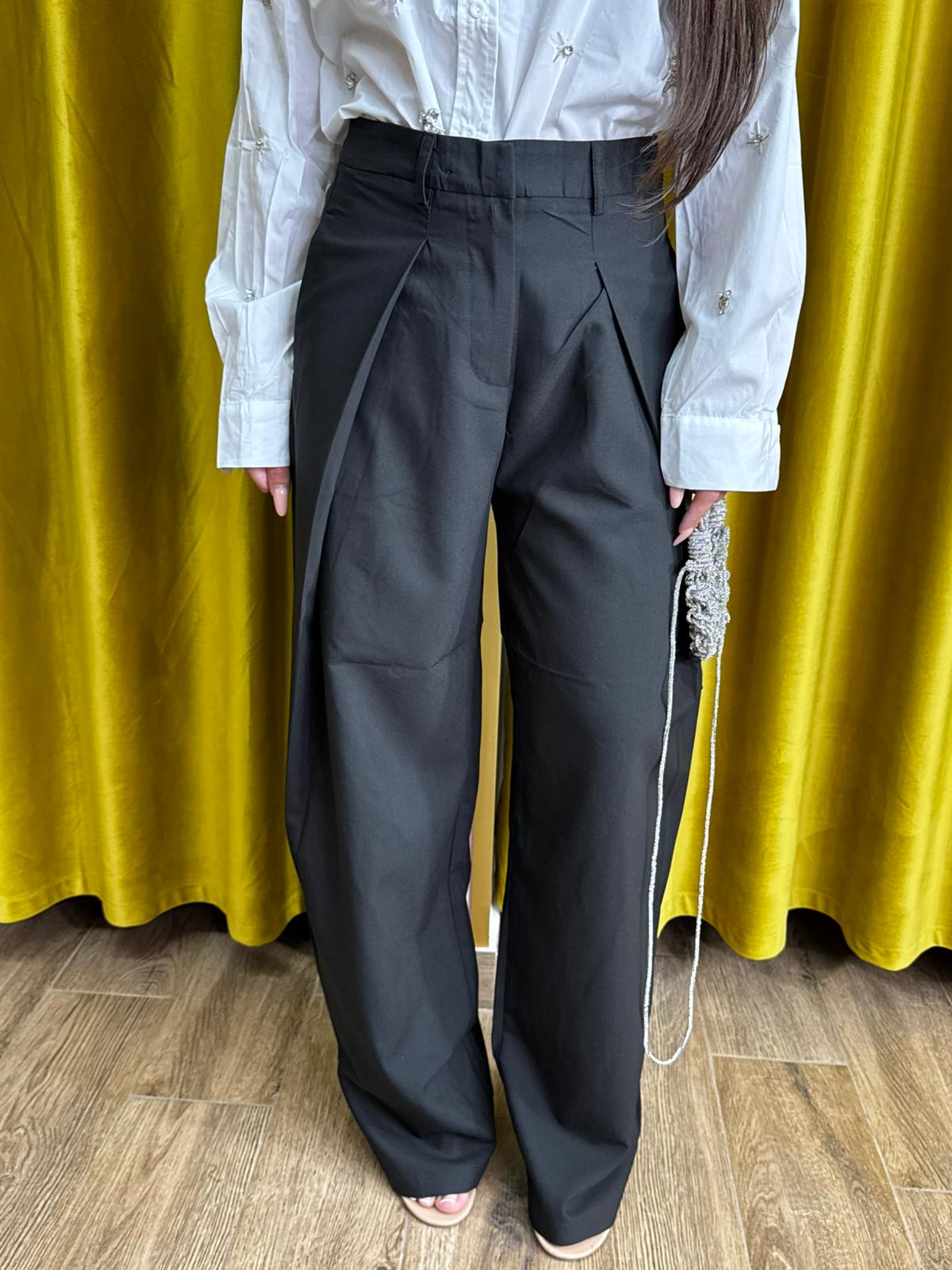 Pantalone black