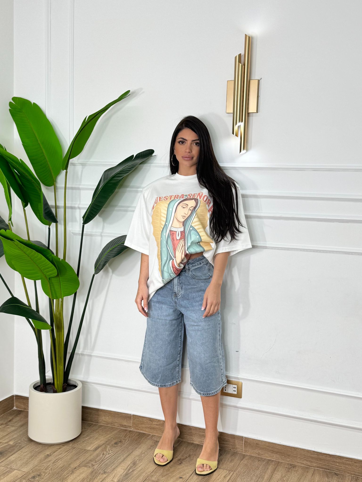 T-shirt saint creative