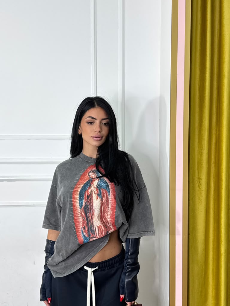 T-shirt May Minimal