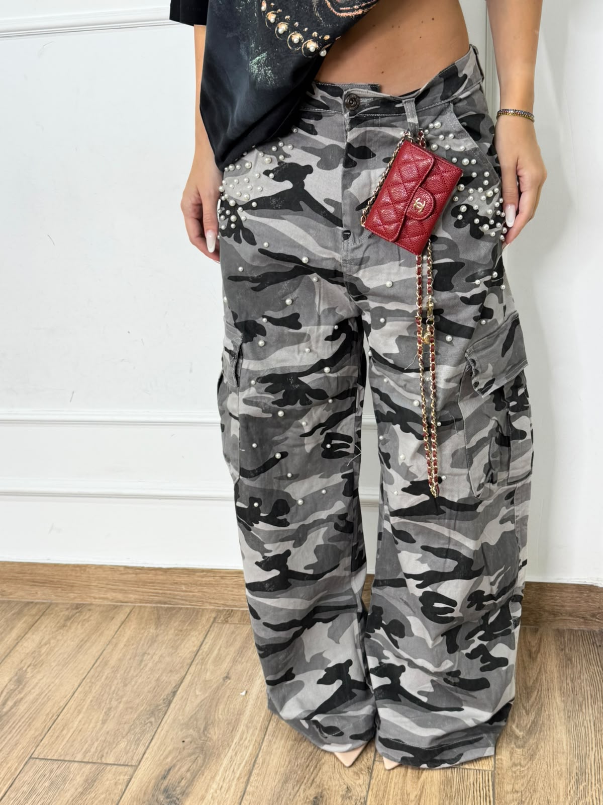 Cargo mimetic pearl