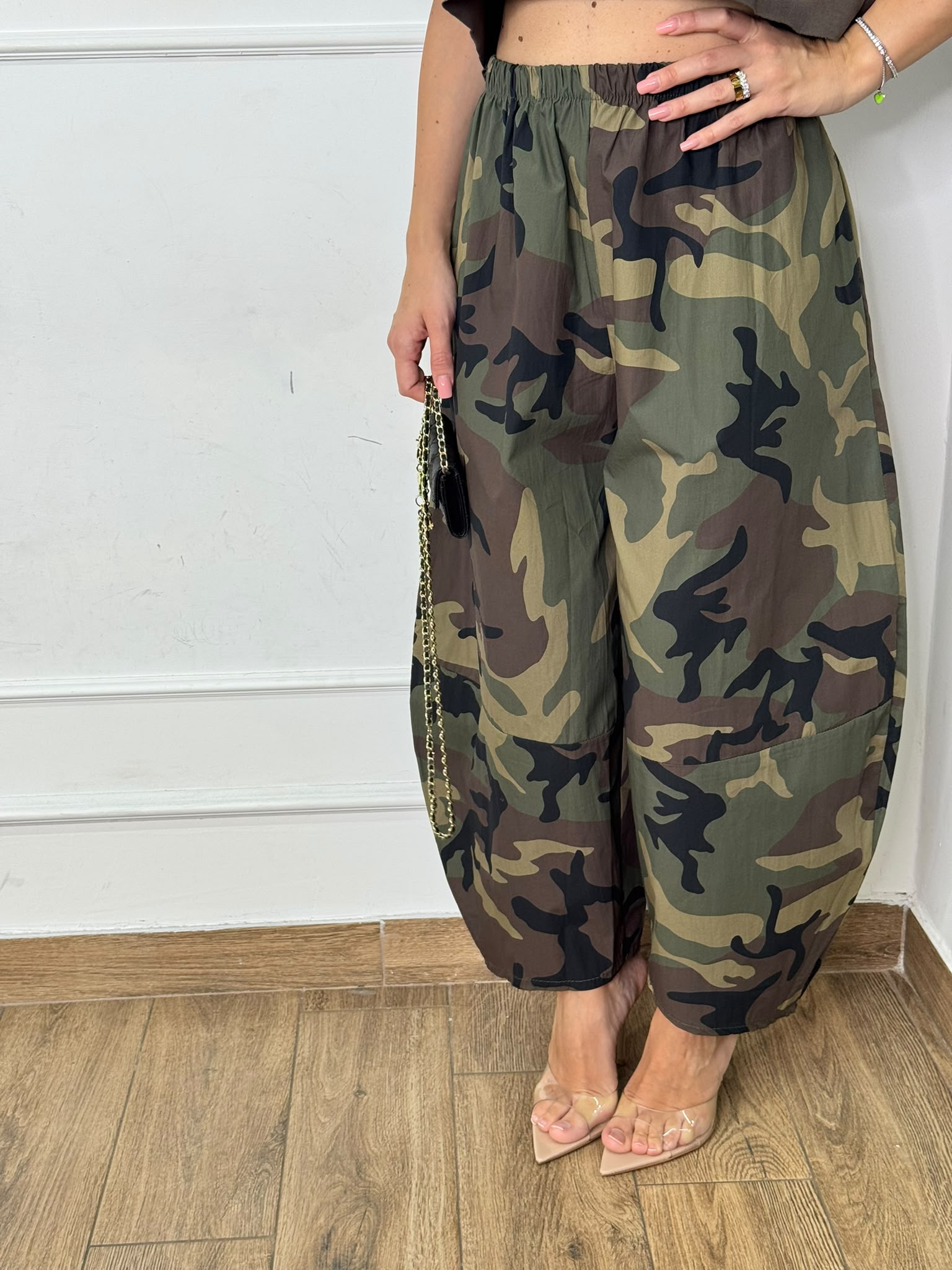 Cargo military