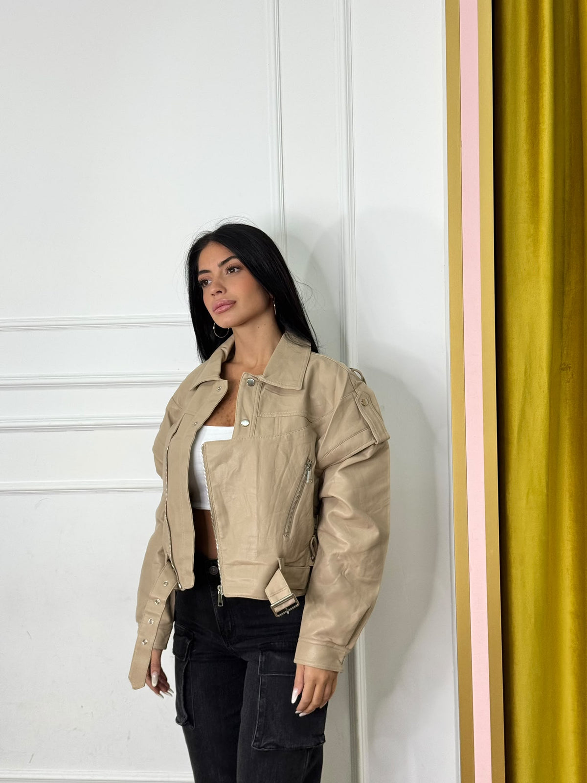 Chiodo laced