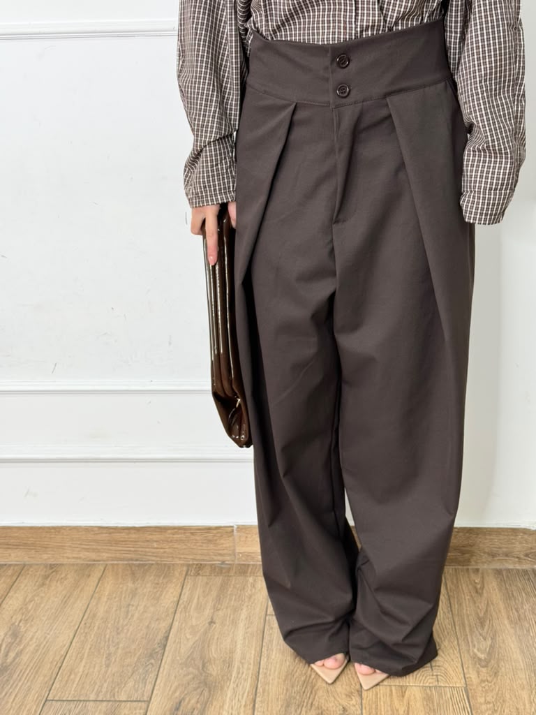 Pantalone waisted