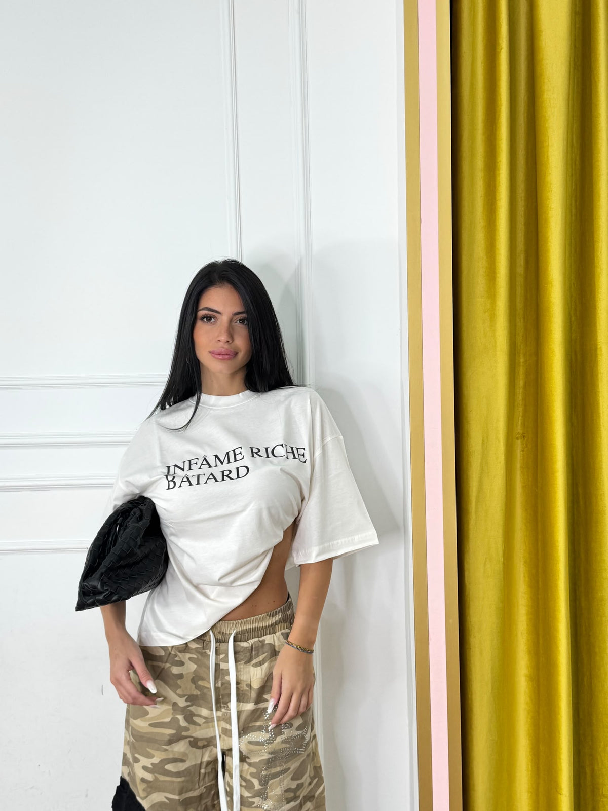 T-shirt minimal written