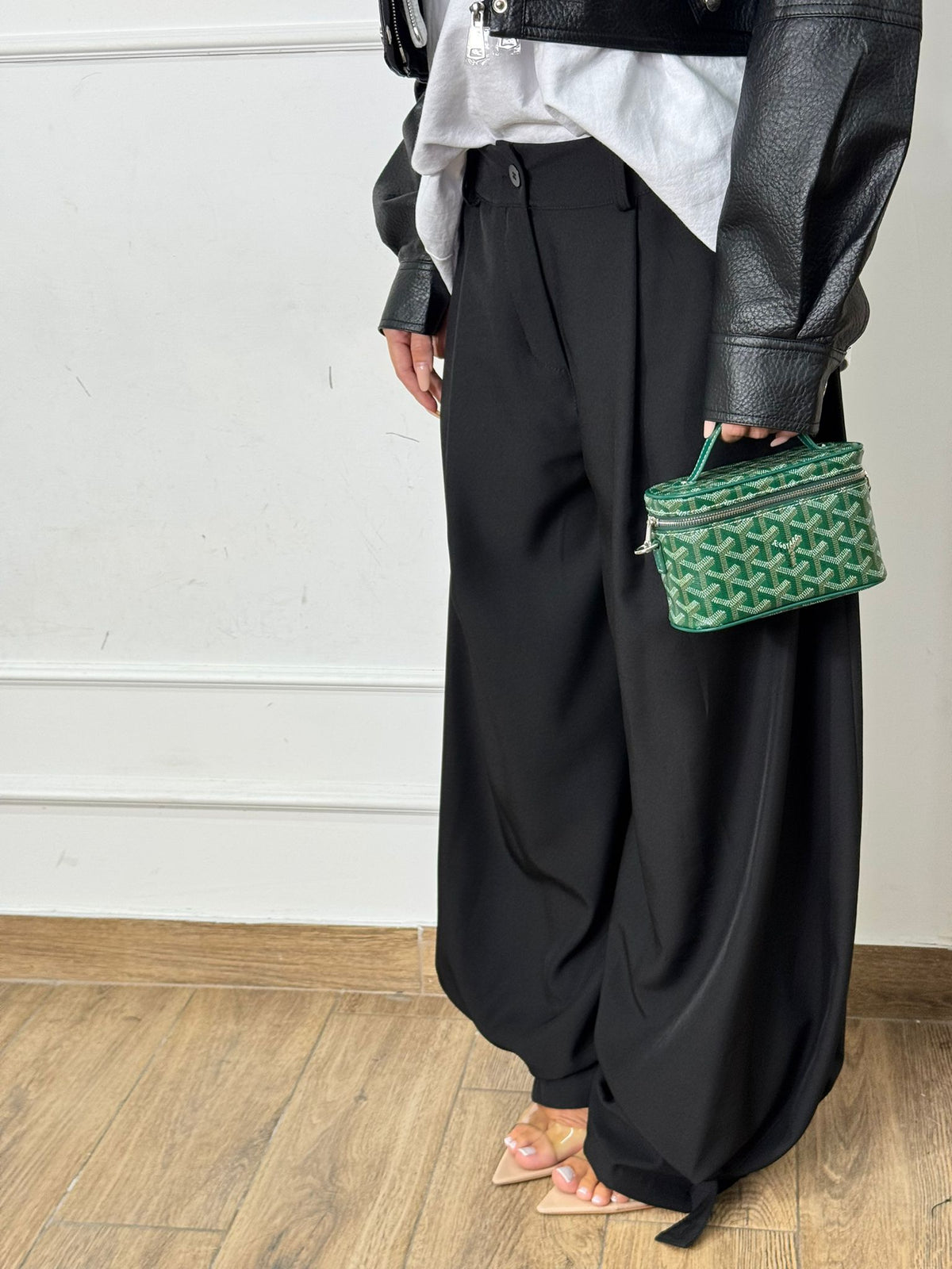 Pantalone delta