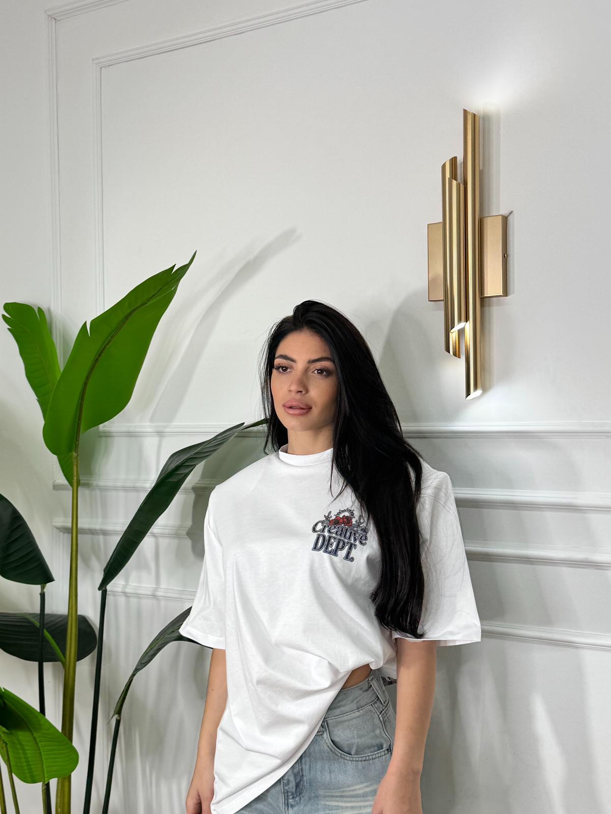 T-shirt Zoe Creative