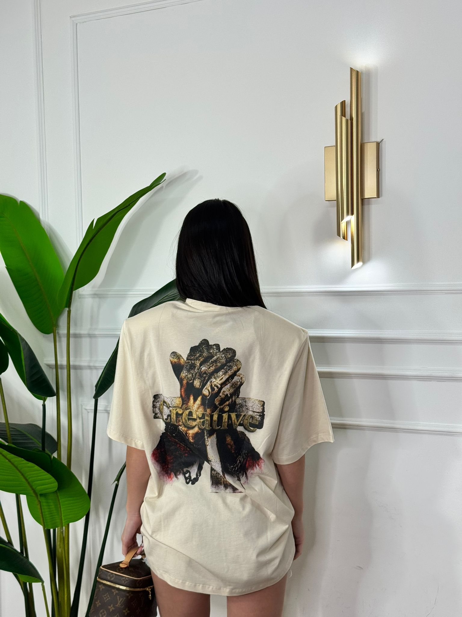 T-shirt Valery Creative