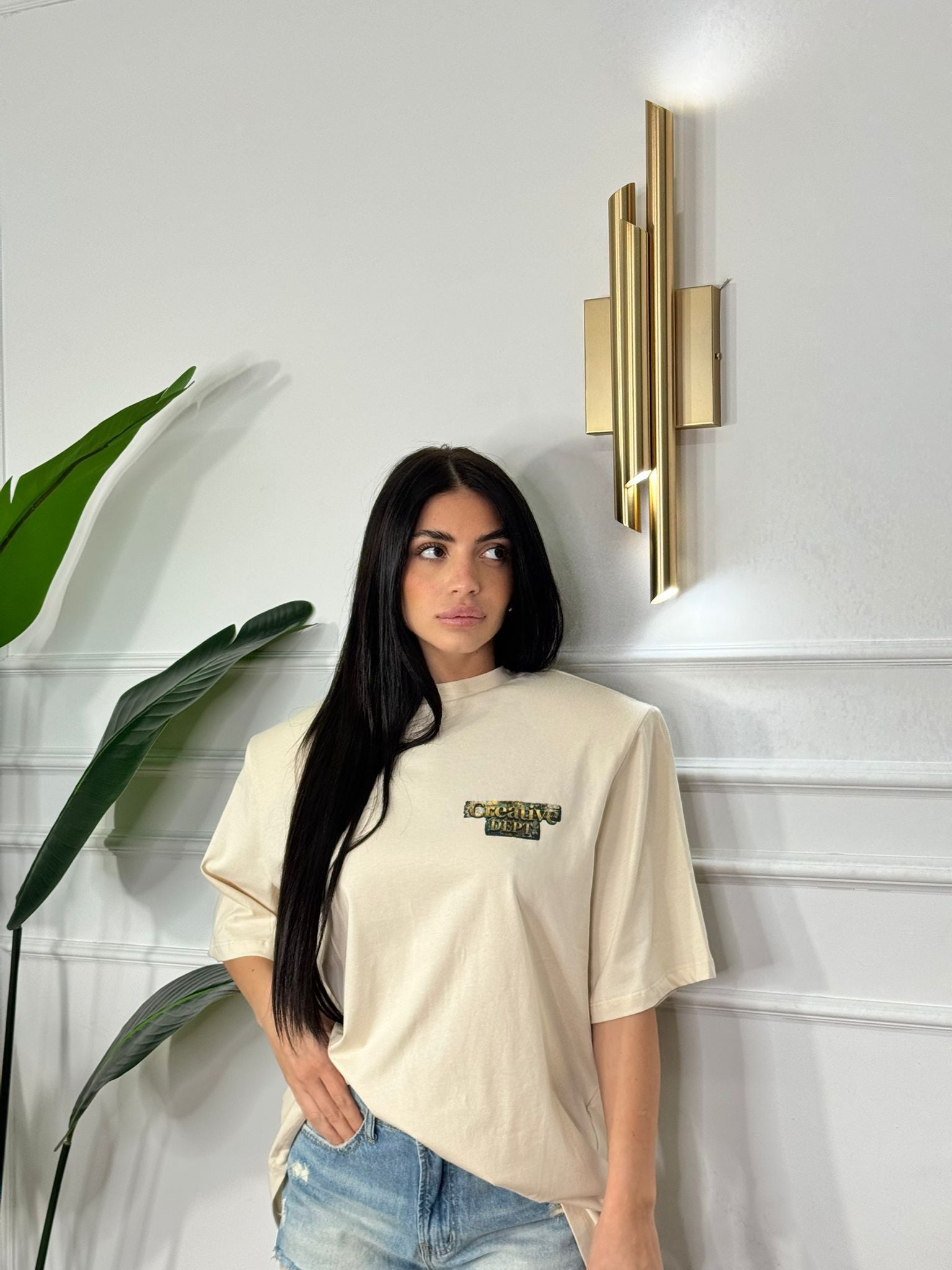 T-shirt Valery Creative
