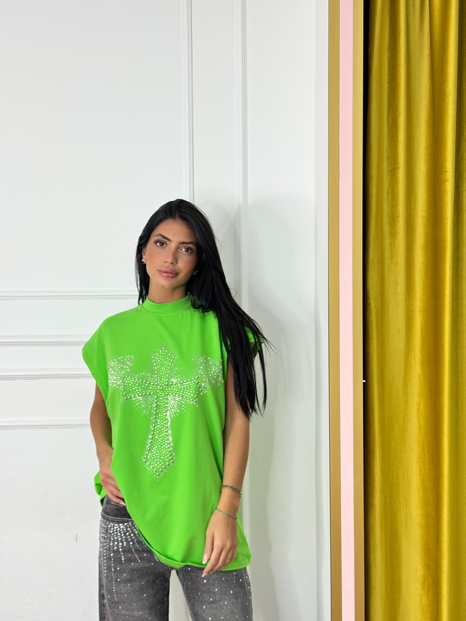 T-shirt Cross Creative