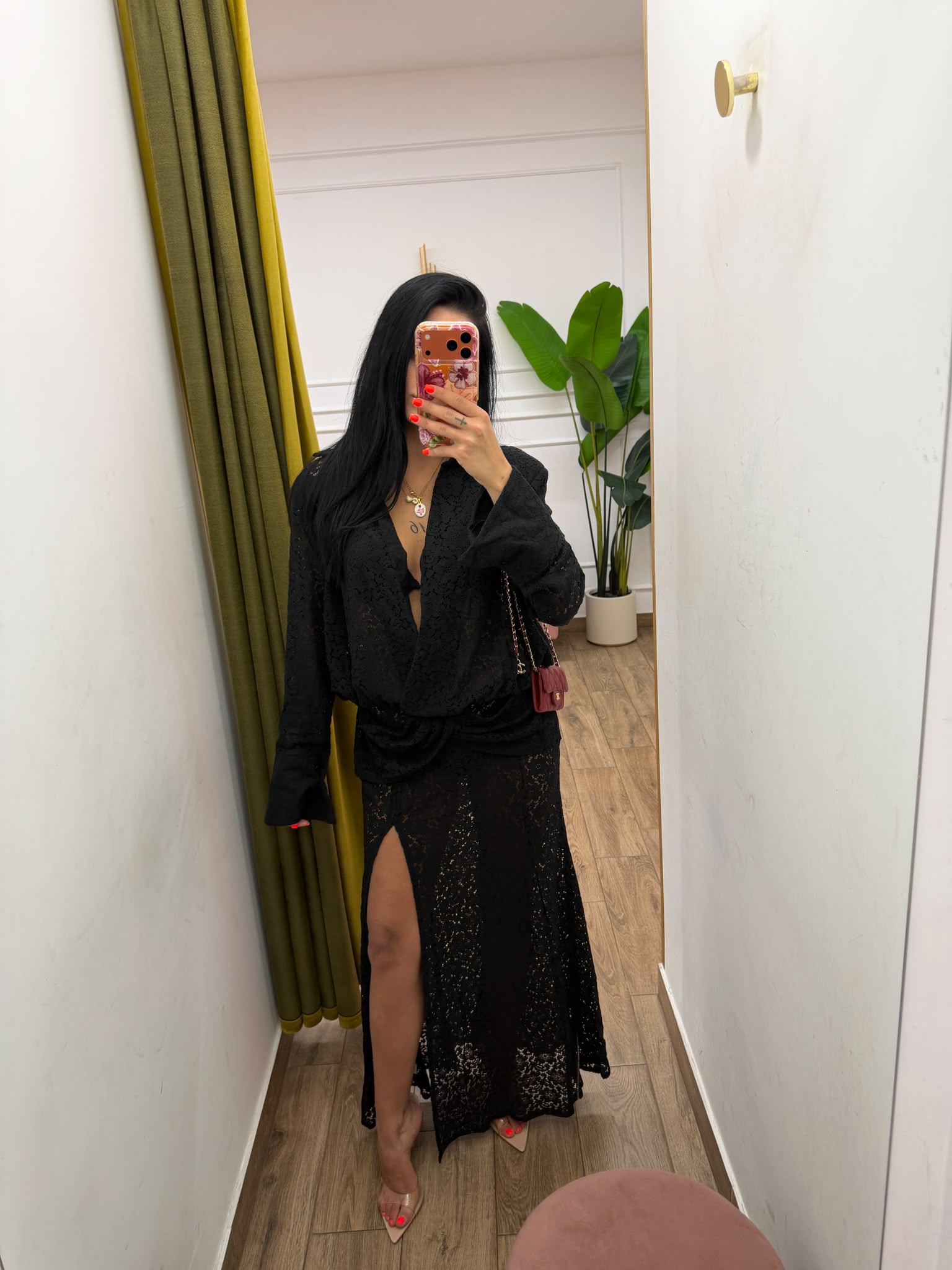 Dress elegant