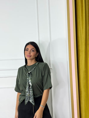 T-shirt Foulard