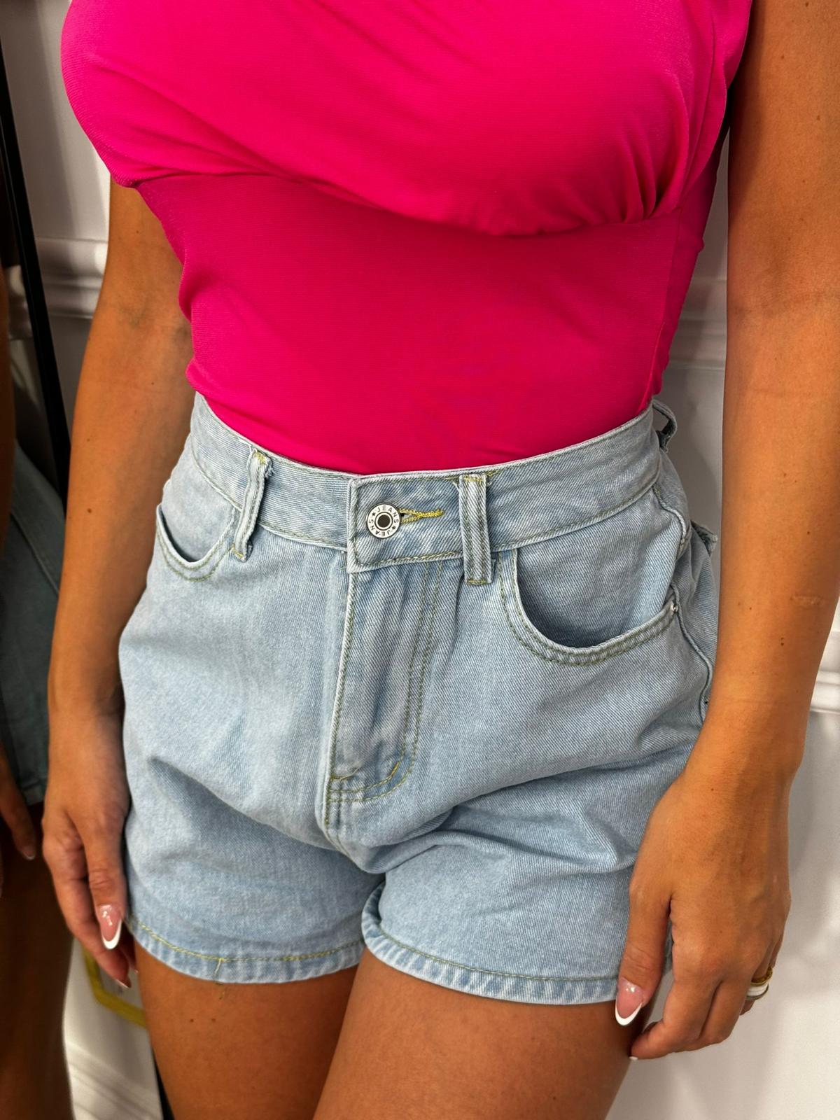 Shorts stecy